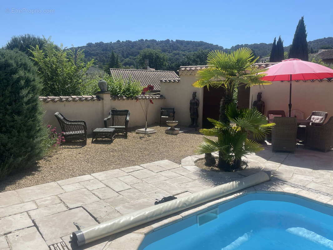 Maison à VAISON-LA-ROMAINE