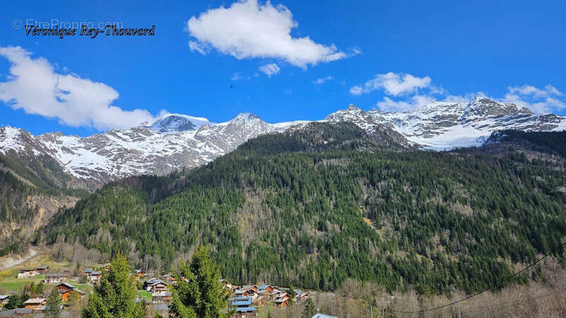 Appartement à LES CONTAMINES-MONTJOIE