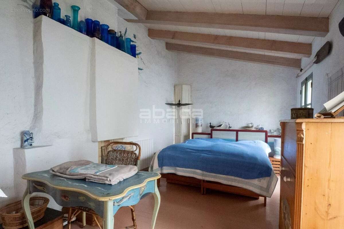 Maison à LES PORTES-EN-RE