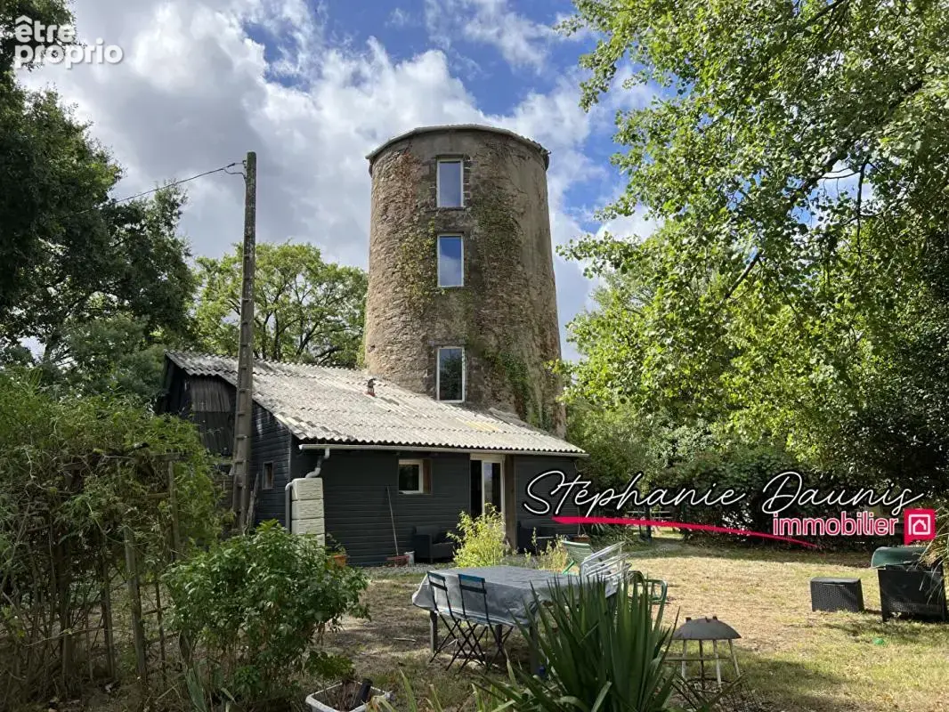 Maison à PLESSE