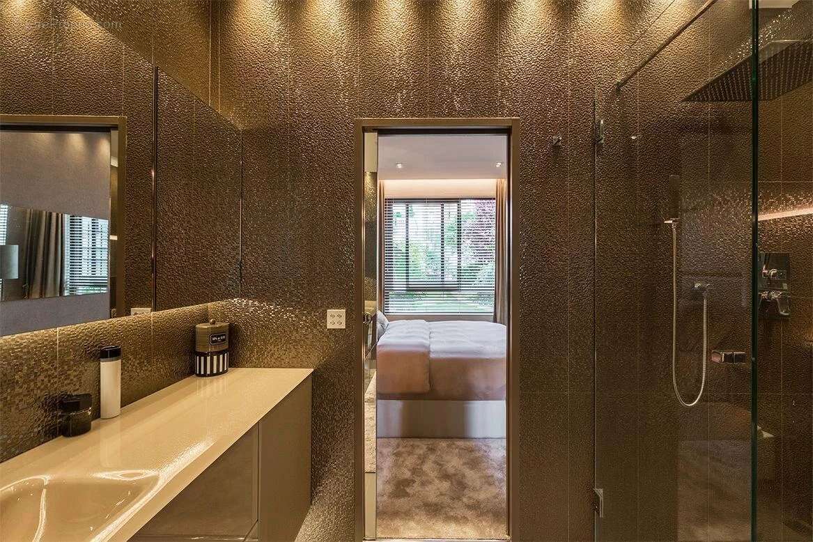 Appartement à LEVALLOIS-PERRET