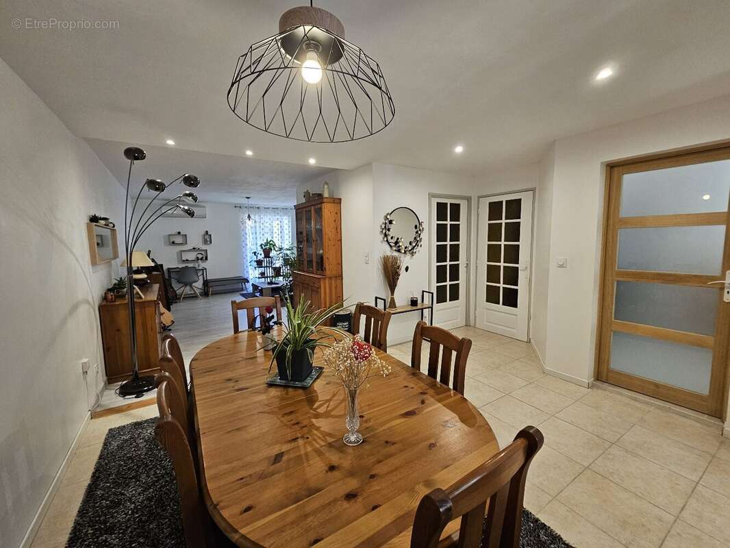 Maison à LAURE-MINERVOIS