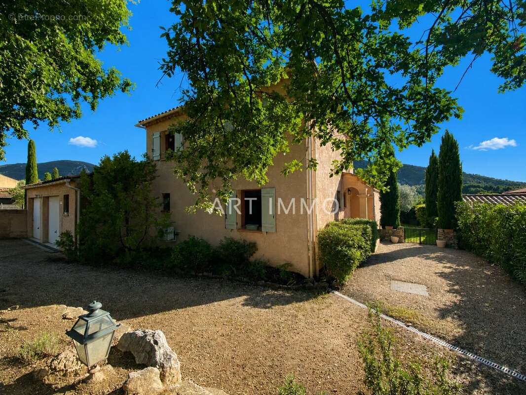 Maison 5 chambres et piscine - photo 2