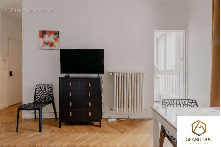 Appartement à MARSEILLE-2E