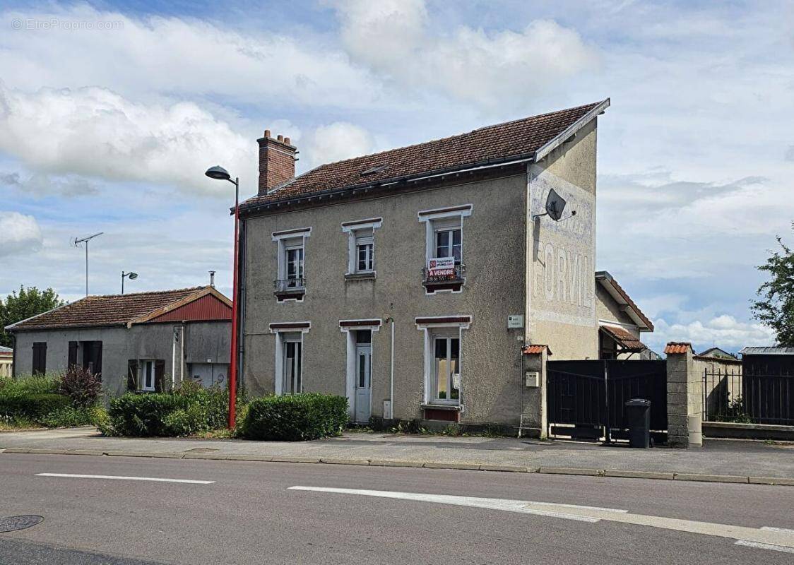 Maison à PONTFAVERGER-MORONVILLIERS