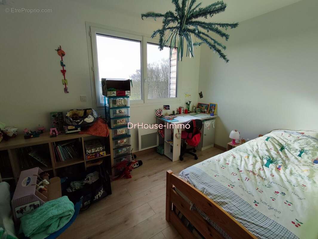 Maison à LAIZE-LA-VILLE