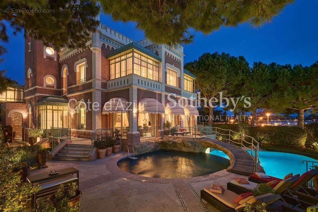Maison à ANTIBES