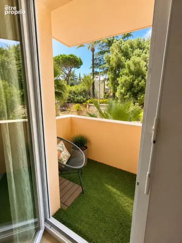 Appartement Hyères 4 pièce(s) 95 m2 - photo 5