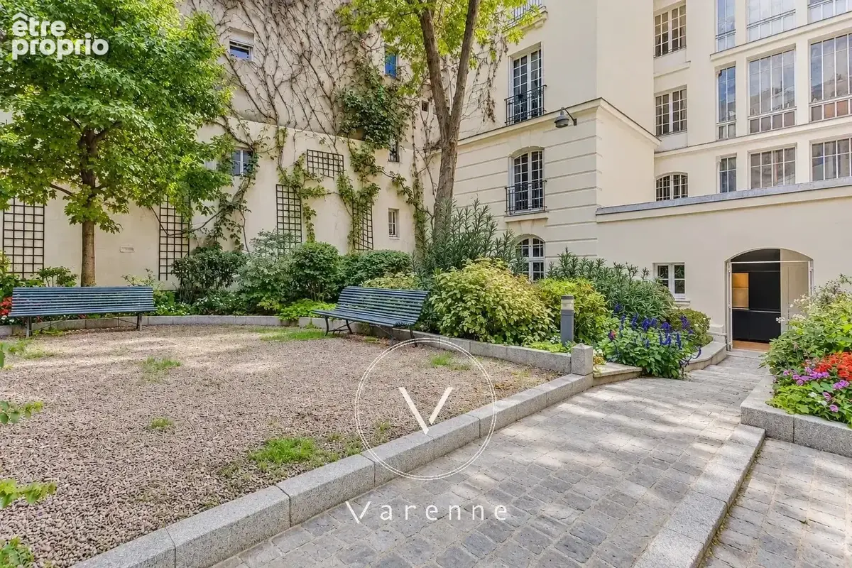 Paris 6 - A vendre - Appartement entièrement rénové - 34.40 m² - photo 3