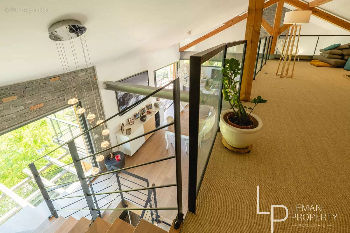 Maison à SAINT-JORIOZ