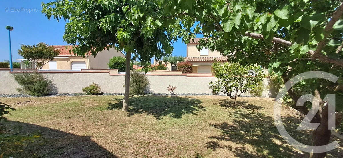 Maison 108 m² à Saint-Cyprien  - photo 2