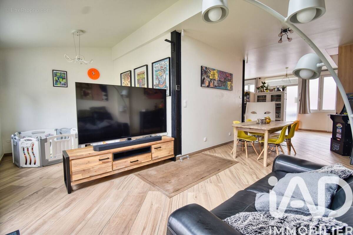 Photo 1 - Maison à MOREUIL