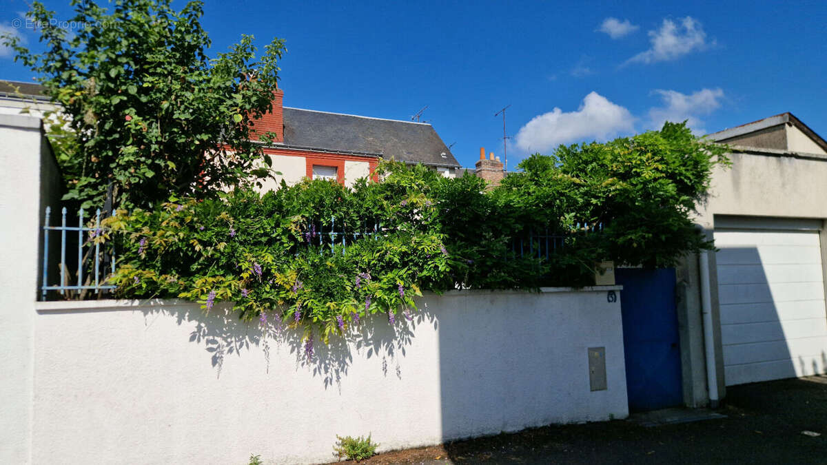 Maison à SAINT-PIERRE-DES-CORPS