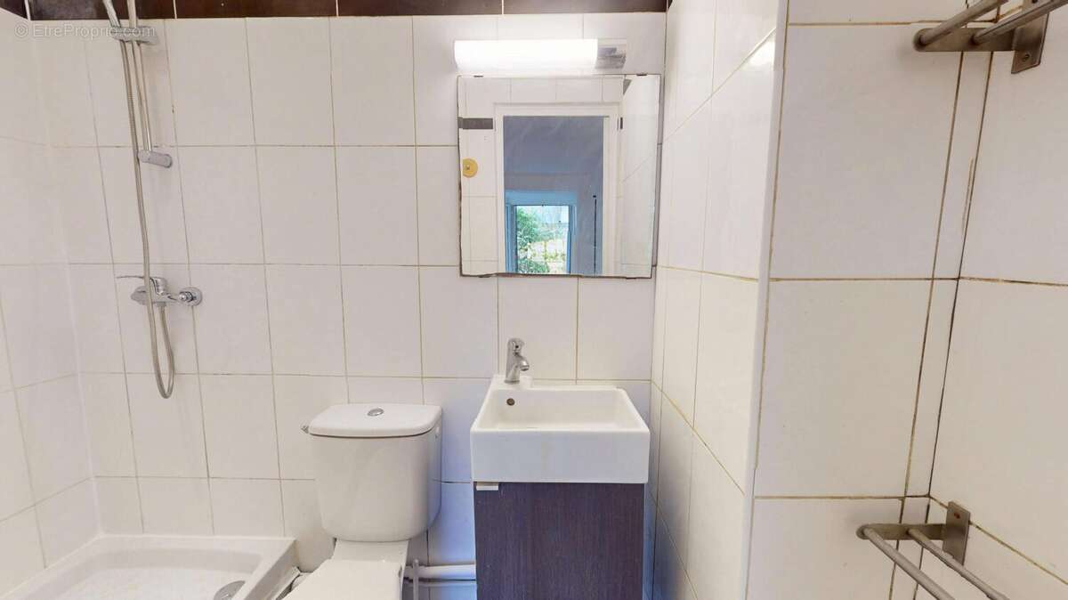 Appartement à PARIS-14E