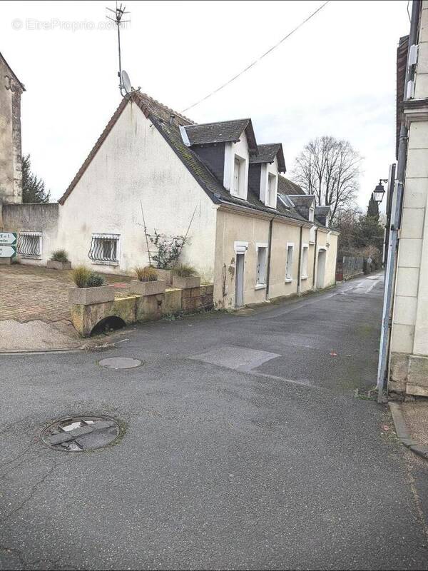 Maison à SAINT-EPAIN