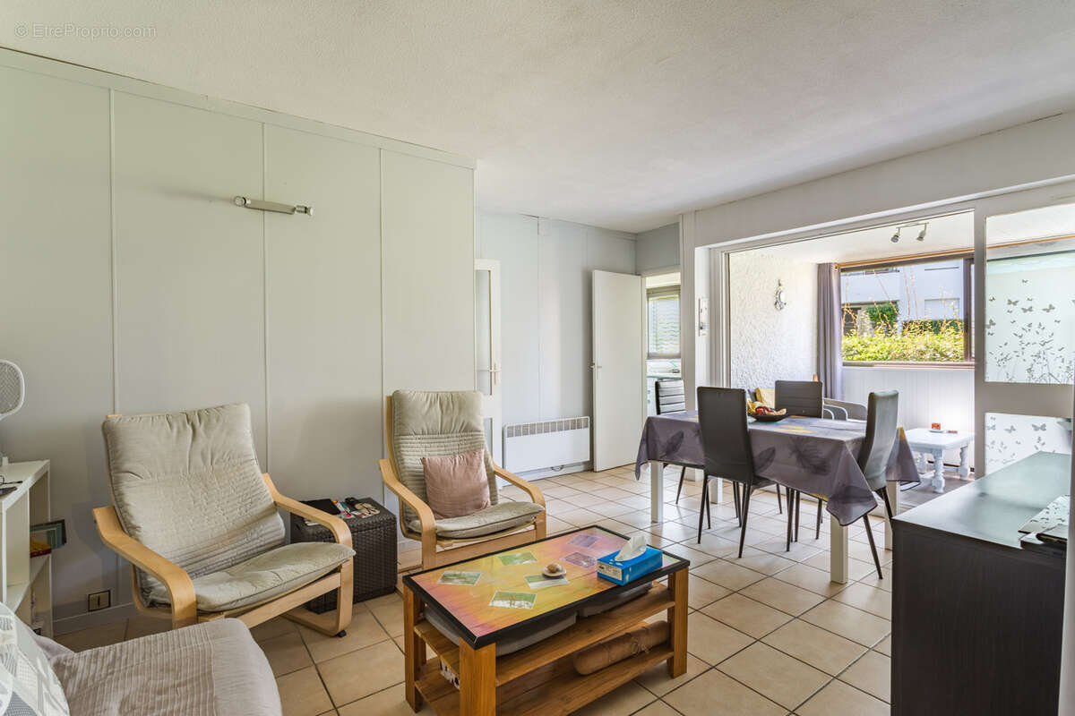 Appartement T2 bis rez-de-chaussée 52m2 + cave privative de 7m2 - photo 2