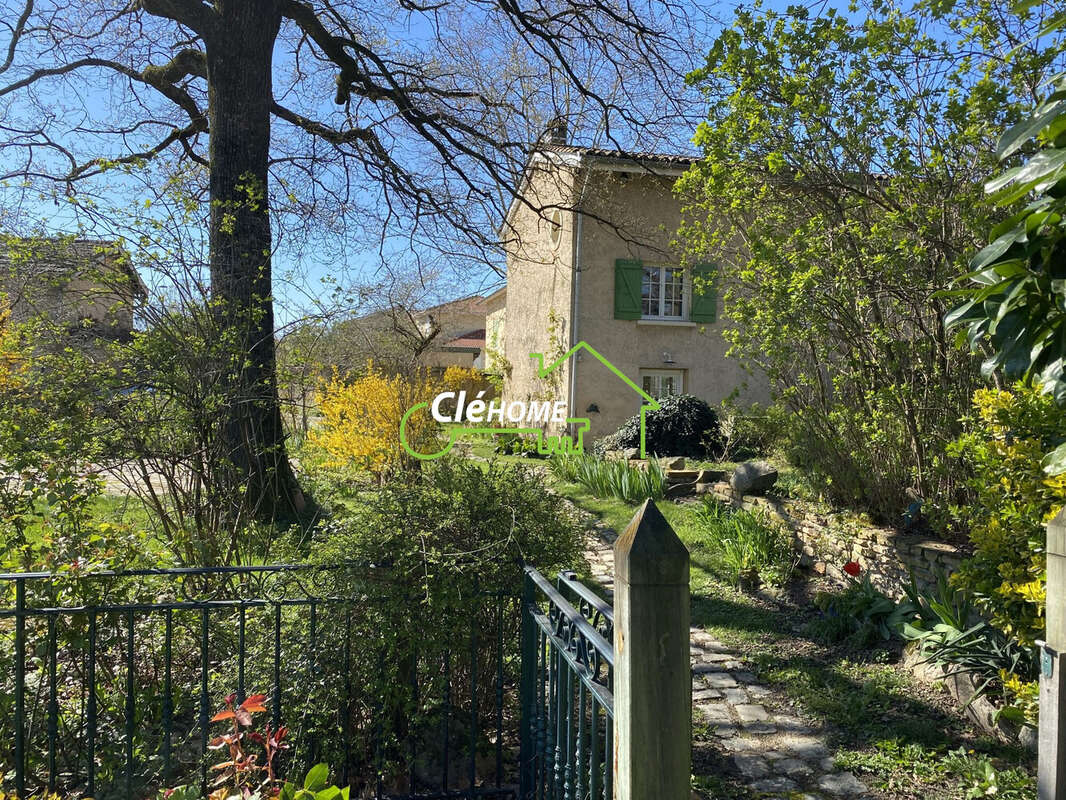 Maison à DOMMARTIN