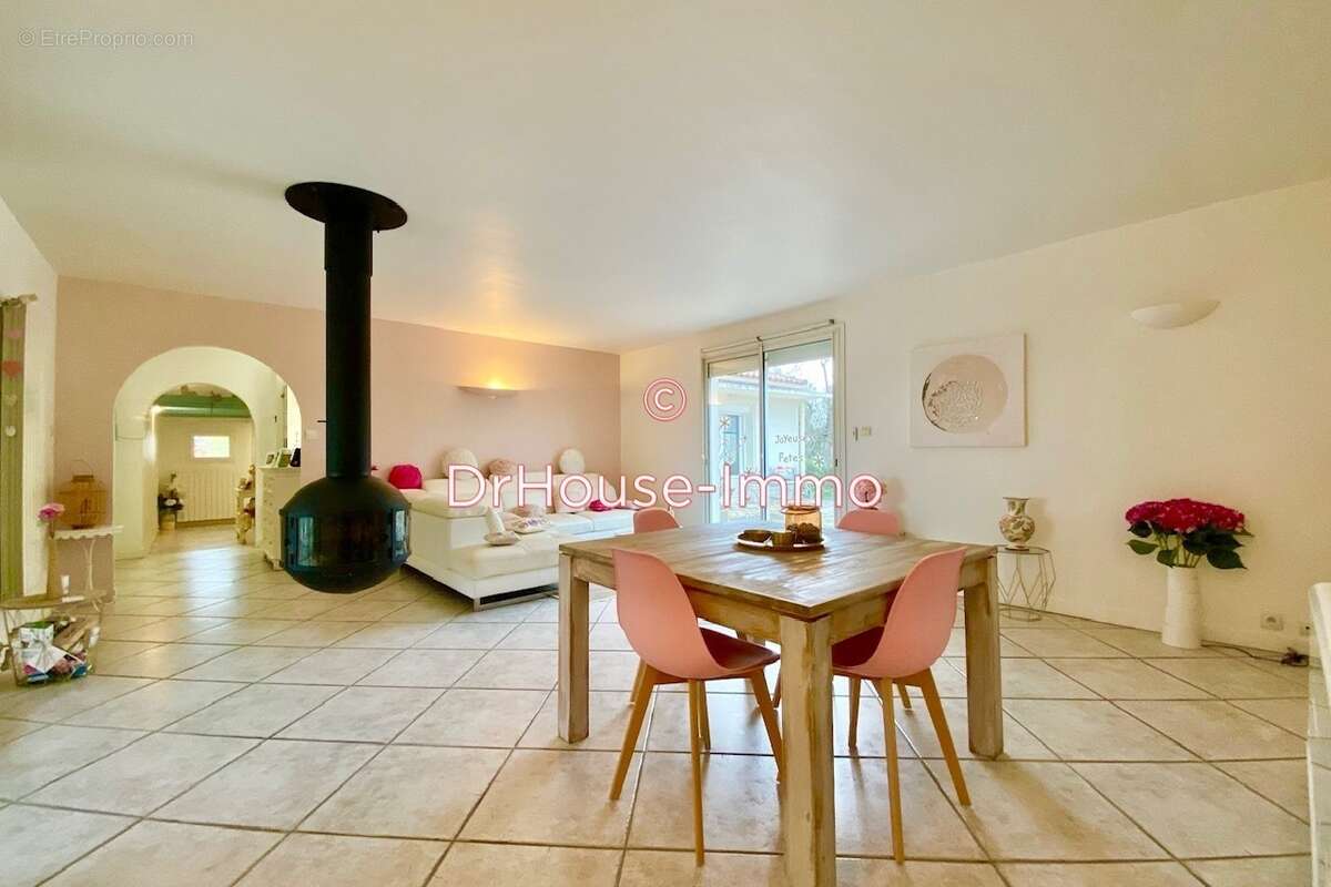 Maison à CONQUES-SUR-ORBIEL