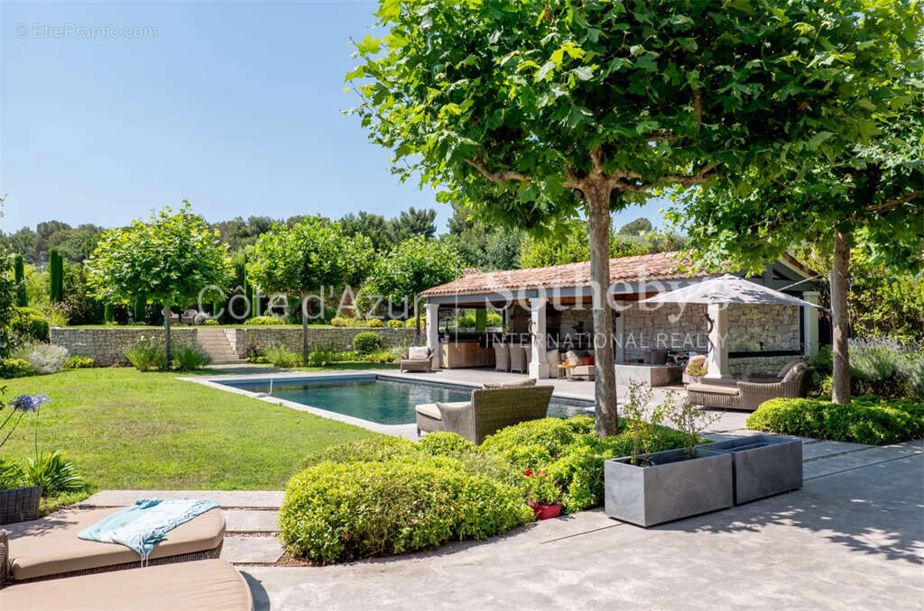 Maison à MOUGINS