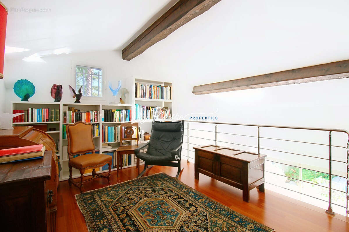 Maison à SAINT-RAPHAEL