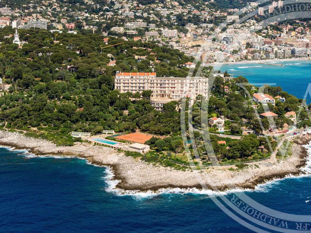 Appartement à ROQUEBRUNE-CAP-MARTIN