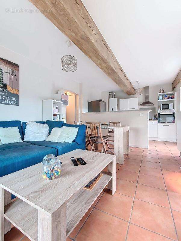 Appartement à IRIGNY