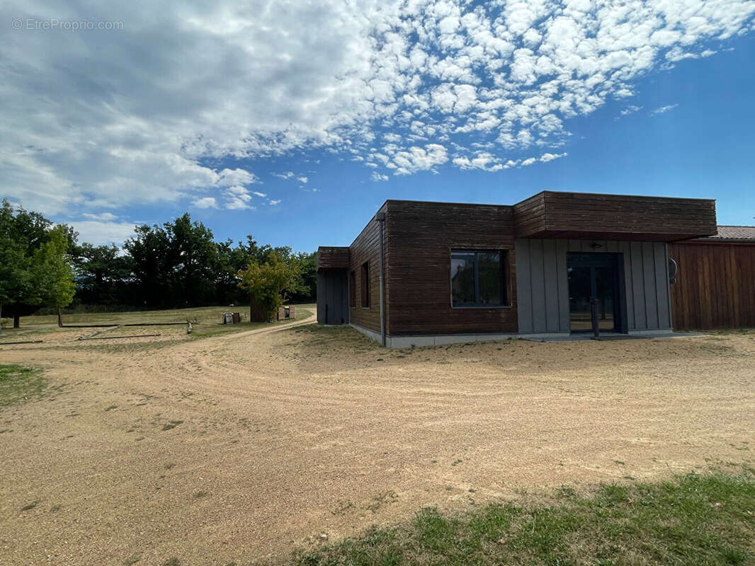 Appartement à AUBUSSON-D'AUVERGNE