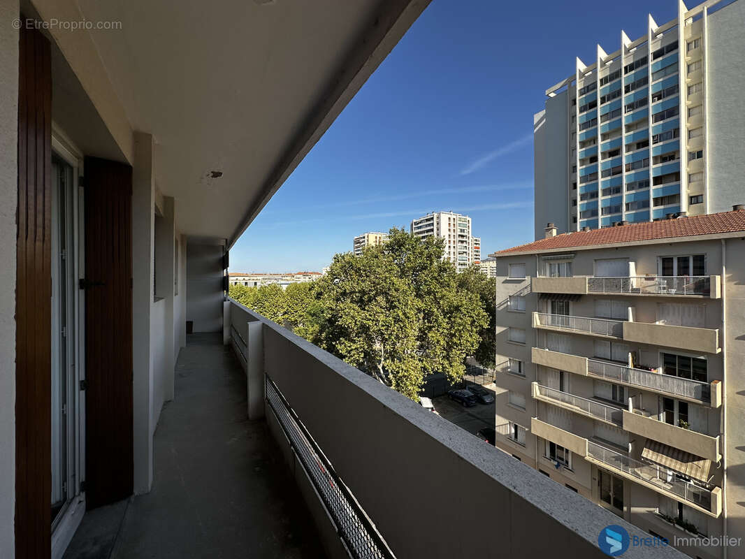 Appartement 4 pièces de 80 m2   La Rode - photo 7