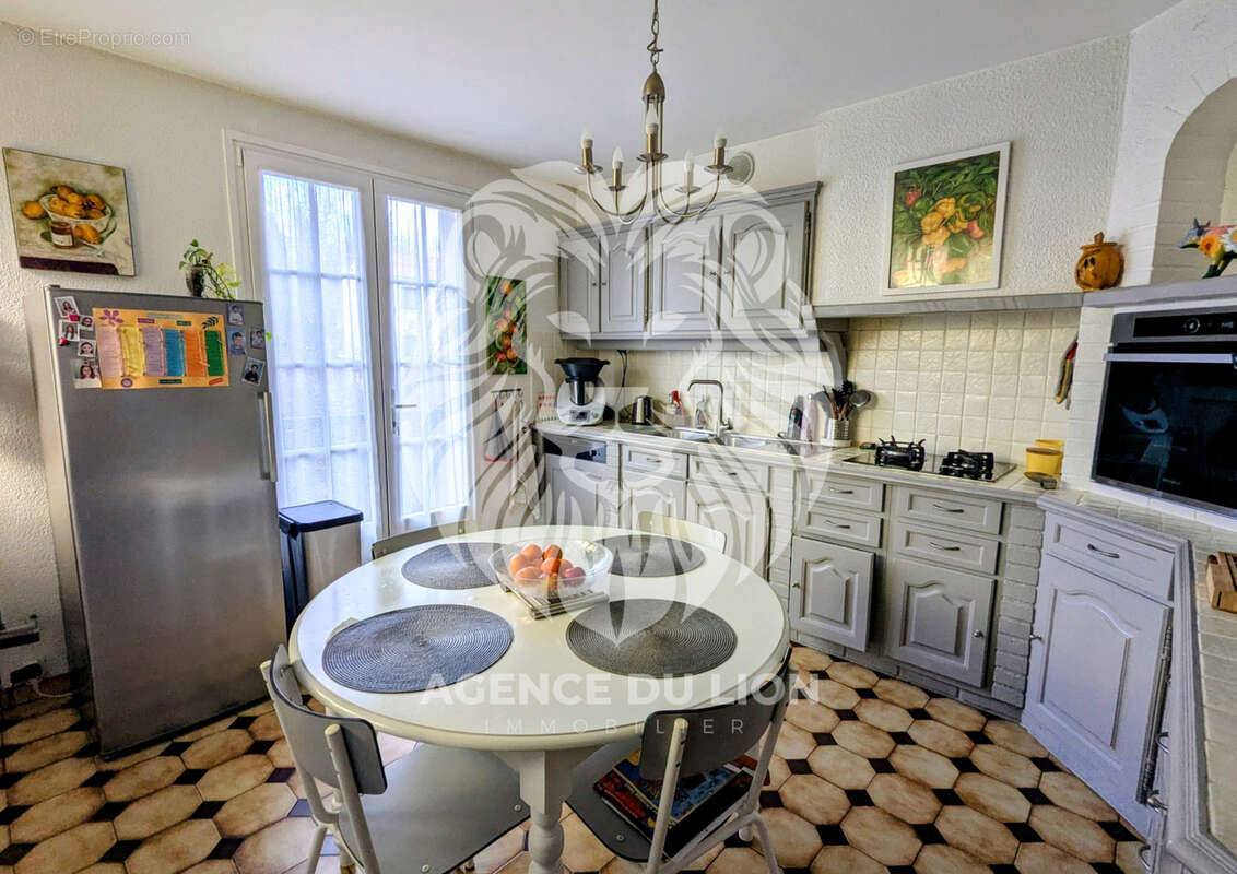 Maison à MONTIGNY-LES-CORMEILLES