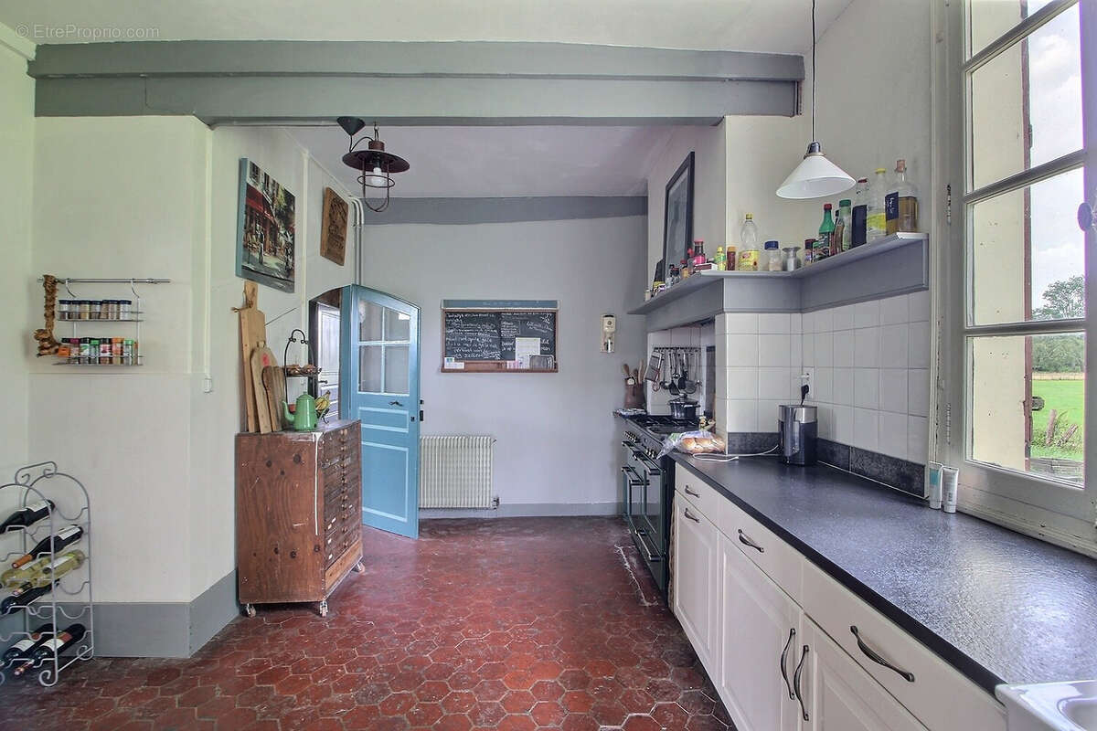 Maison à CHESSY-LES-PRES