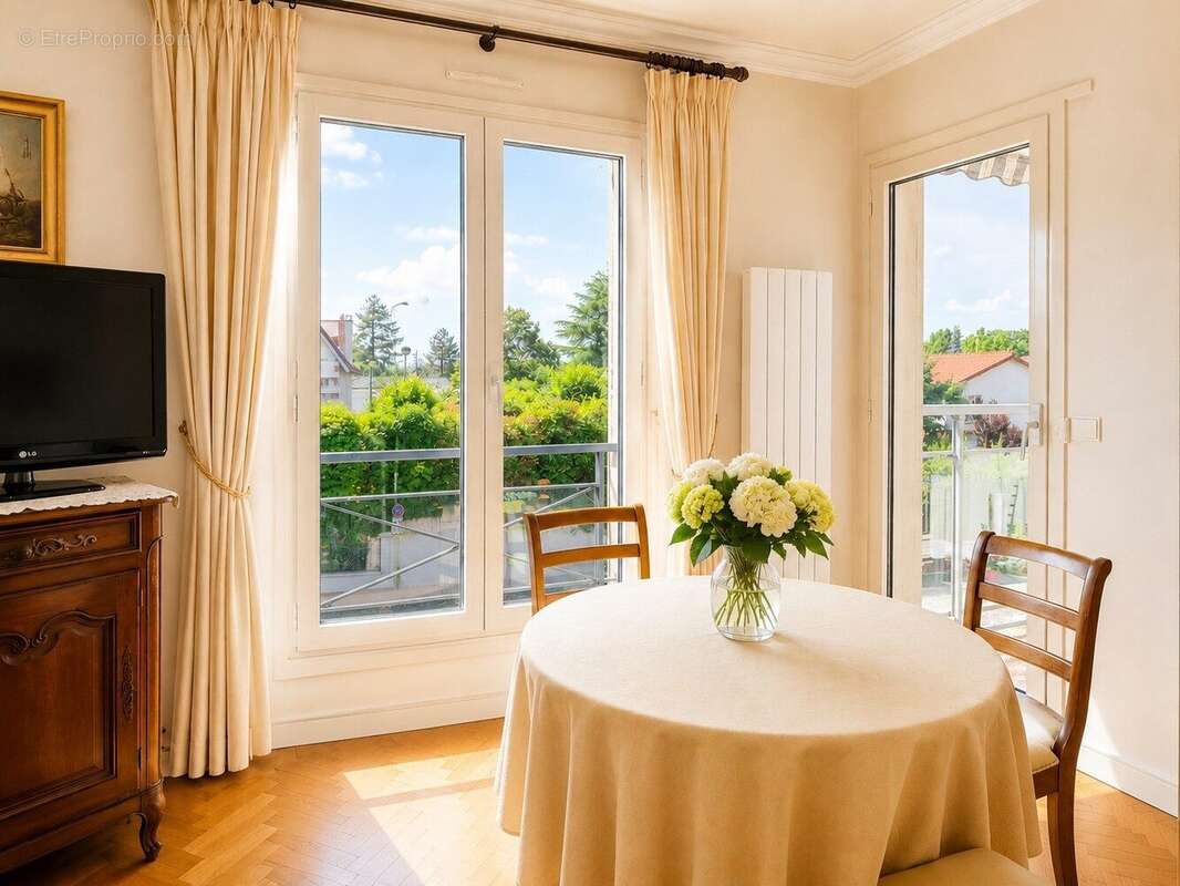 Appartement à LE VESINET