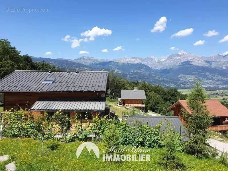 Appartement à SAINT-GERVAIS-LES-BAINS