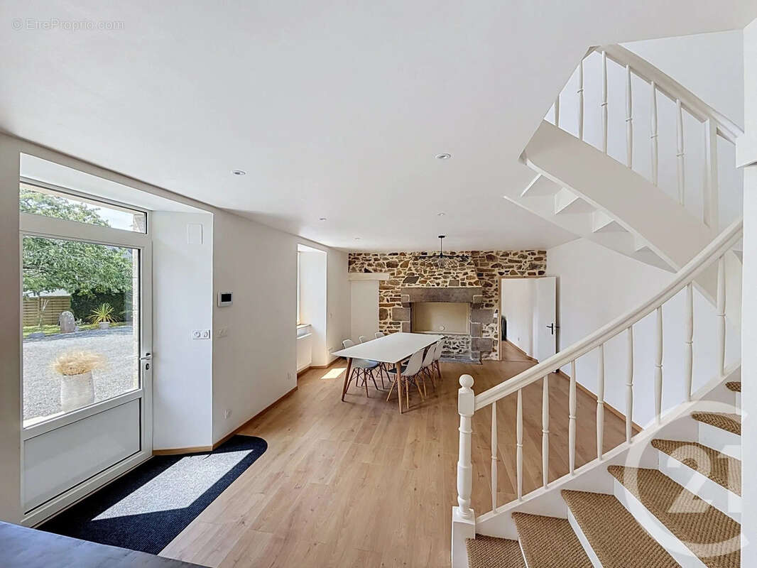Maison 161 m² à Lannion  - photo 3