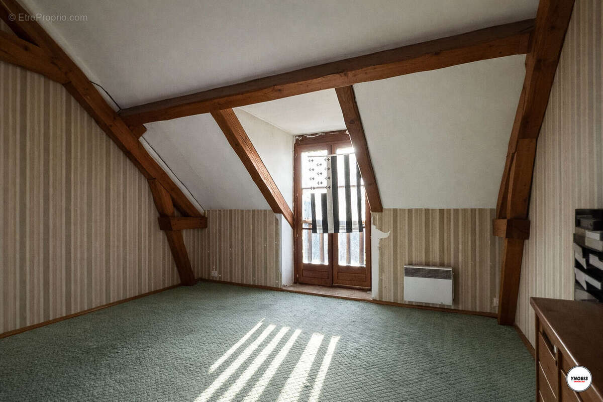 Appartement à JUMEAUVILLE