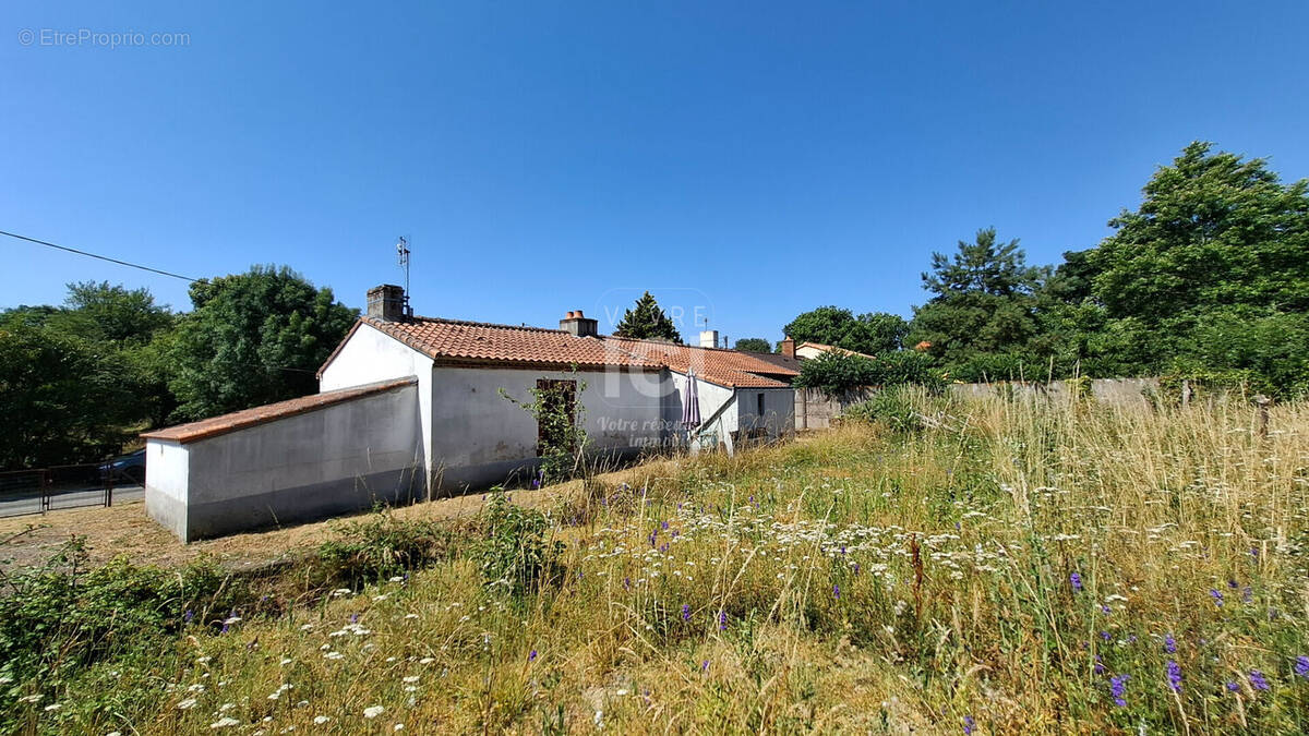 Maison à ROUANS