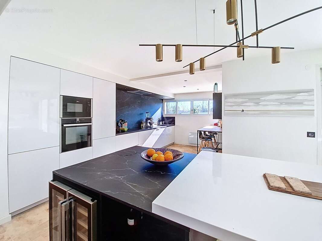 Maison 221 m² à Barzun  - photo 4