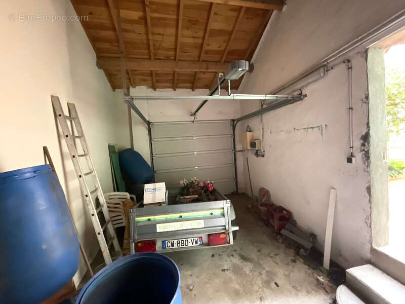 En exclusivité  Maison à vendre 9 pièces LABRUGUIERE (81) - photo 15