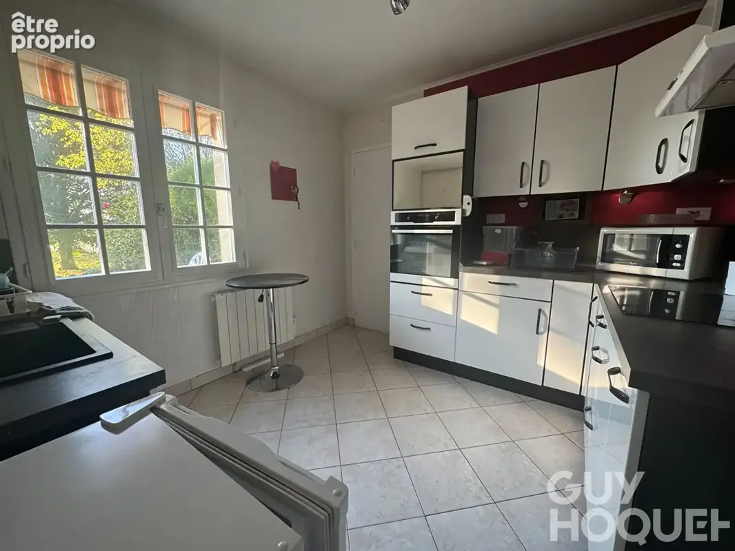 Maison familiale avec terrain arboré de 2 861 m², proche de Cloyes sur Loir - photo 4