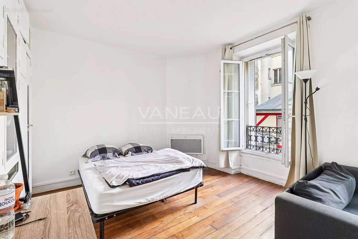 Appartement à PARIS-20E