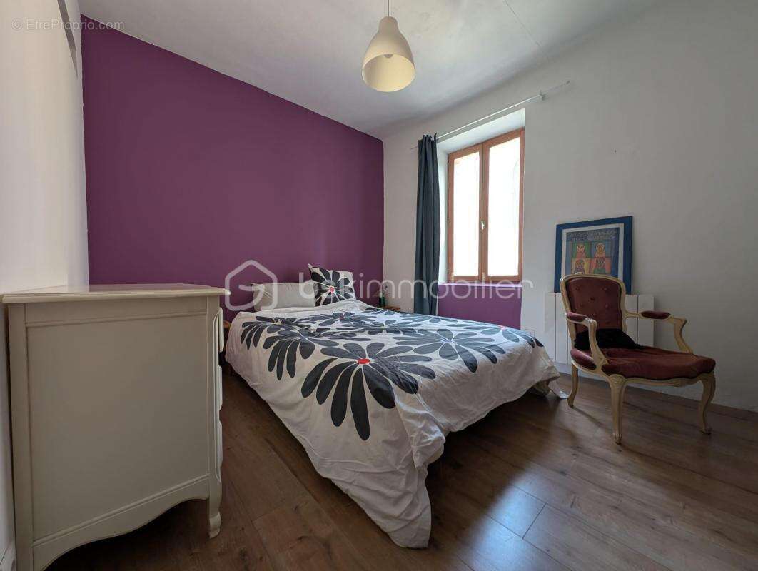 Maison à VEZENOBRES