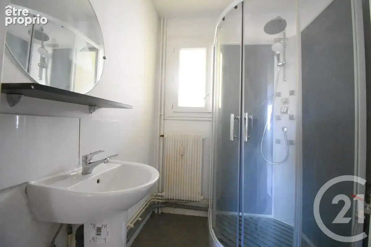 Appartement 3 pièces 58 m² à vendre à Cusset (03300) - photo 3
