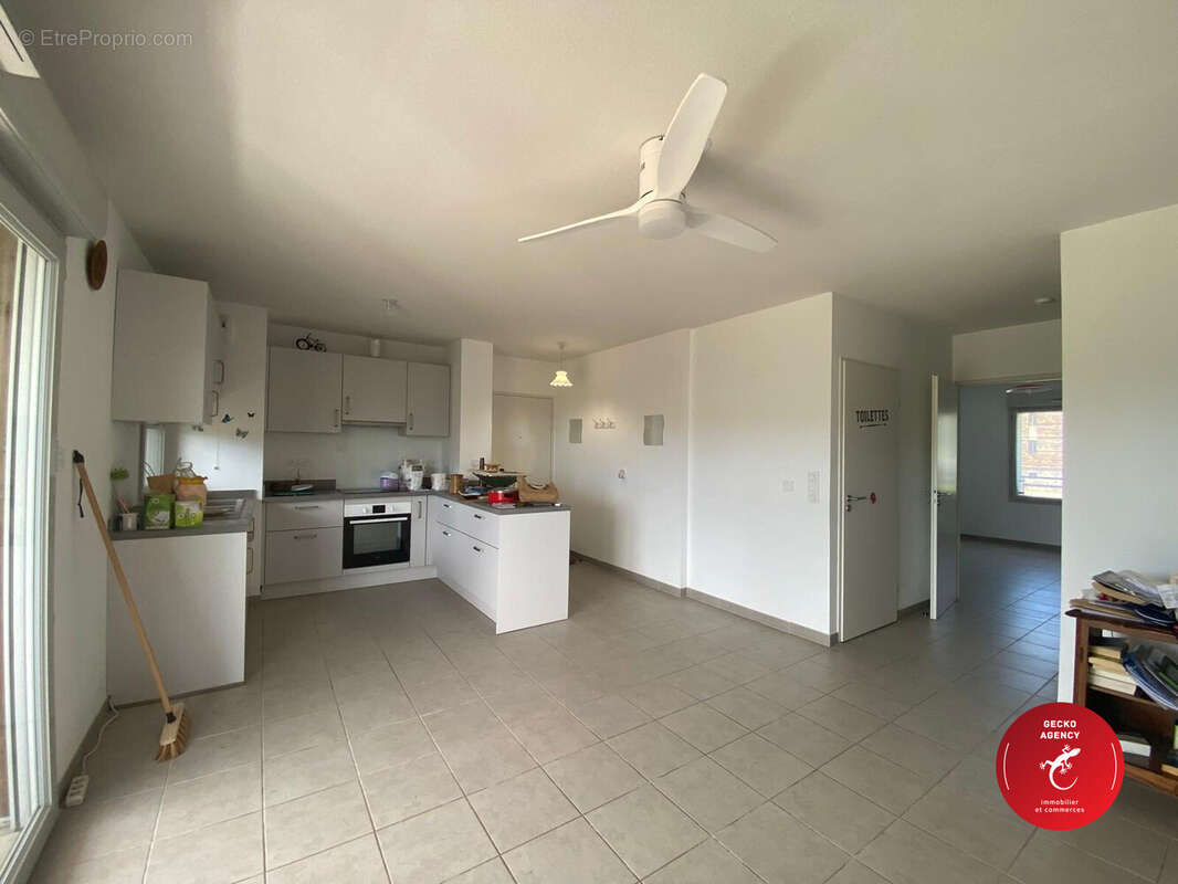 Appartement à LE MUY