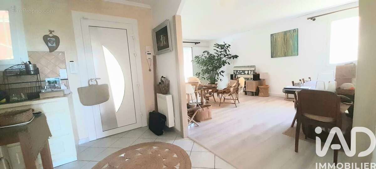 Photo 5 - Maison à ORNAISONS