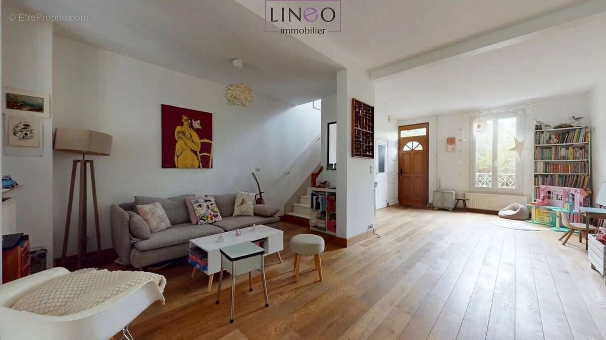 Maison à CHOISY-LE-ROI