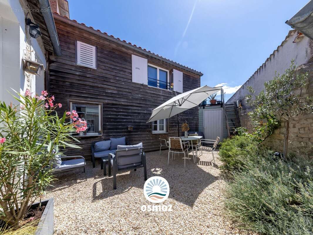 Maison 79 m² à La Rochelle  - photo 2