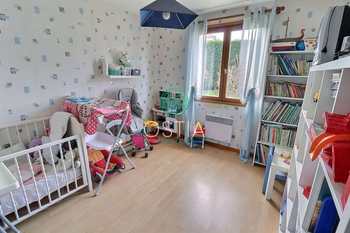 Maison à SAINT-MARTIN-LA-PLAINE