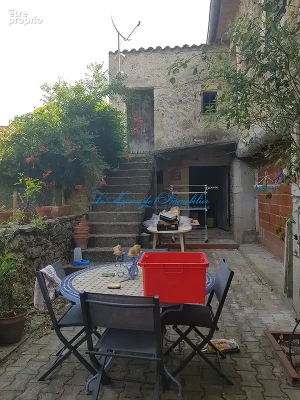 Maison à LASALLE
