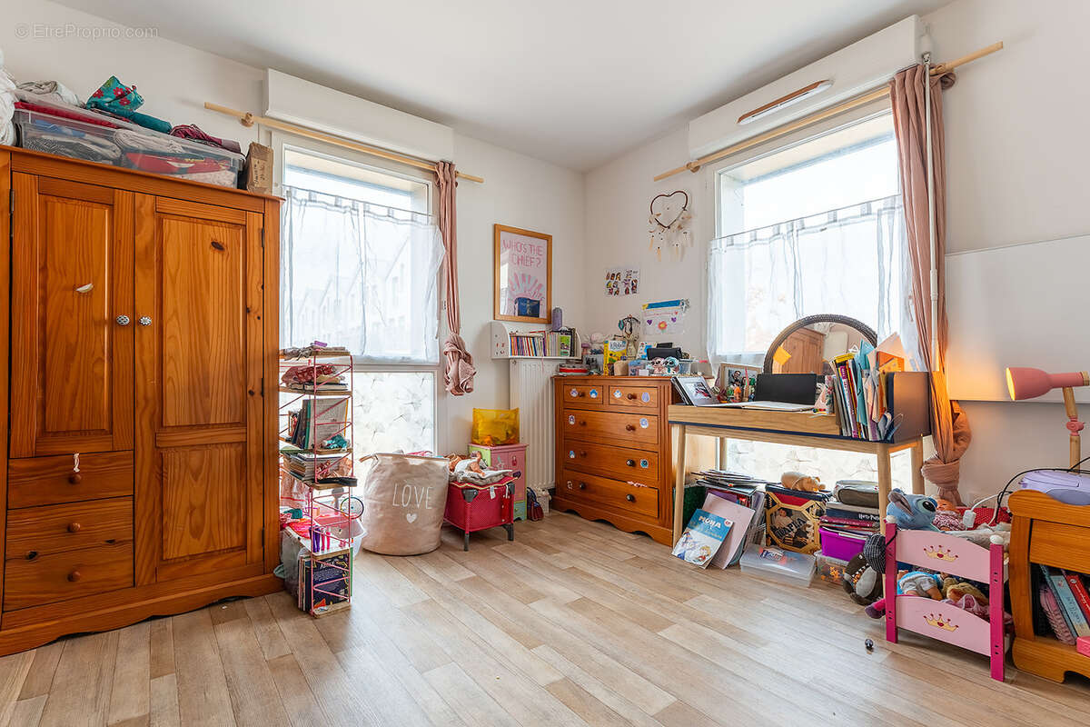 Magnifique T4 en Bord de Deûle - 86 m2 - Saint-André-Lez-Lille - photo 6