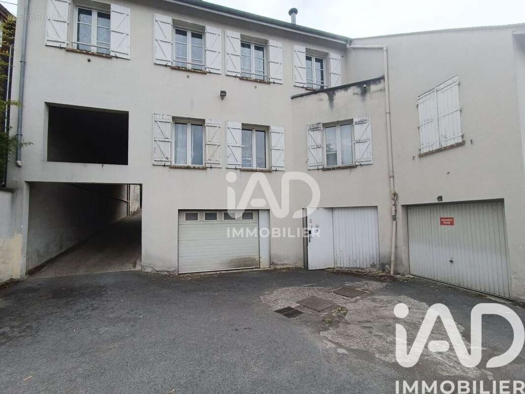 Photo 9 - Commerce à LAGNY-SUR-MARNE