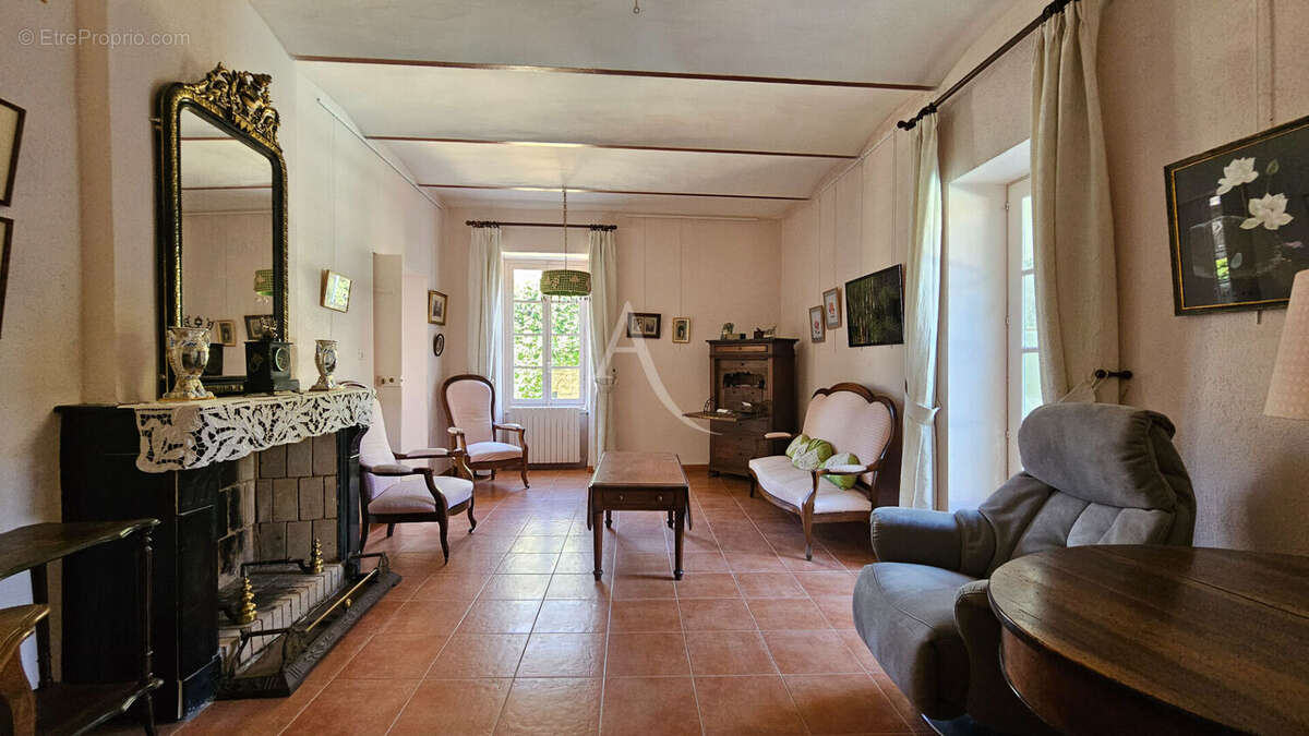 Maison à SAINT-GENIES-DE-MALGOIRES